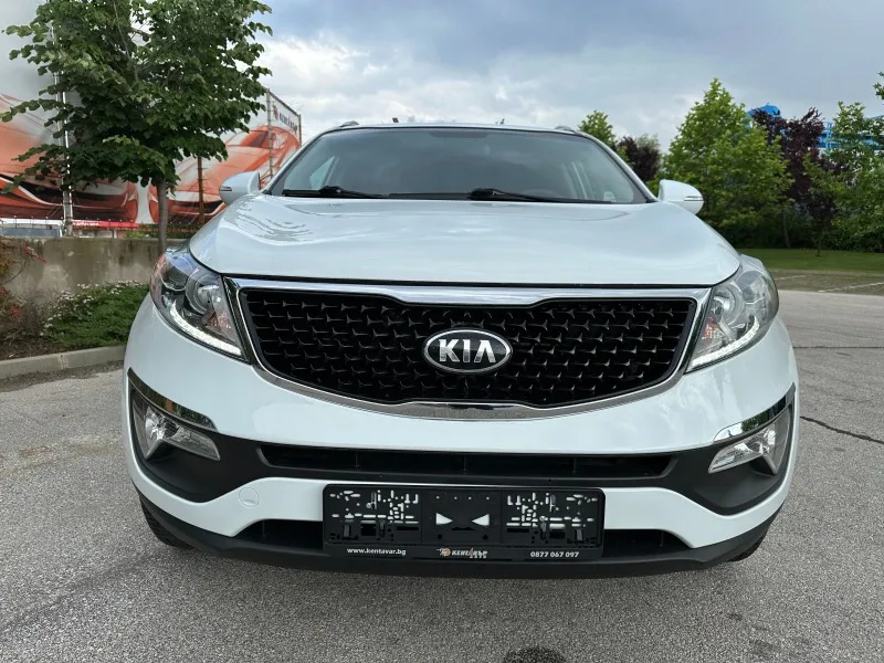 Kia Sportage 1.6i Фабрична ГАЗ/Фейслифт Image 6